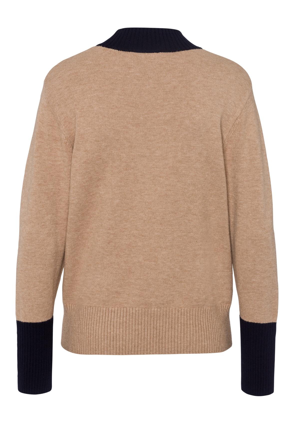 109050 - Colourblock pullover met turtlehals