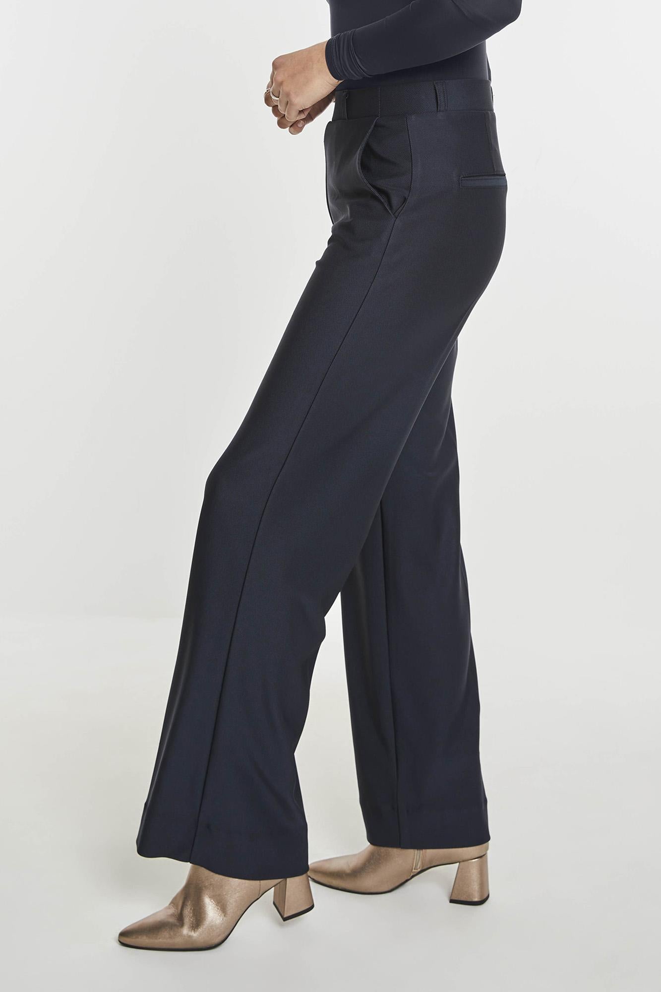 FW241.220206 L32 - Mira wideleg pantalon elastic twill